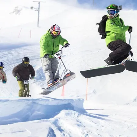 Centre Station Super Besse-et-Saint-Anastaise